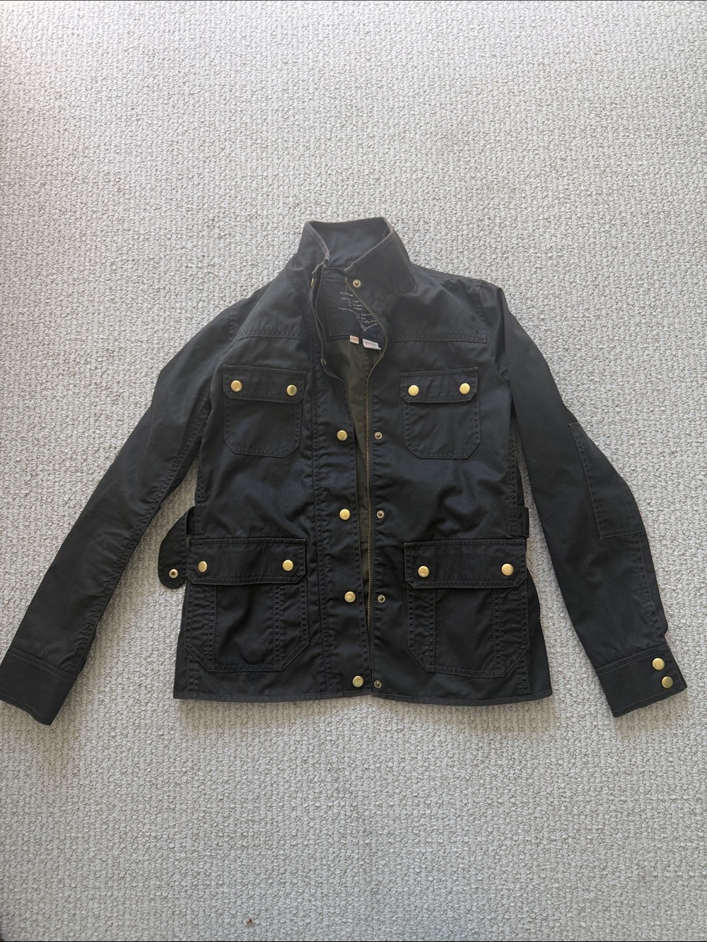 Relaxed Boyfriend Field Jacket with Brass buttons Soft olive green